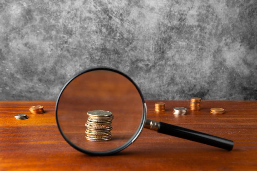 Cover Image for 5 Smart Questions to Teach Your Child About Earning Money
