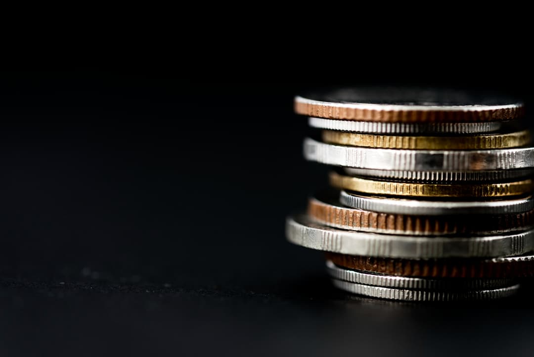7-secret-money-lessons-rich-parents-teach-their-kids-that-most-dont