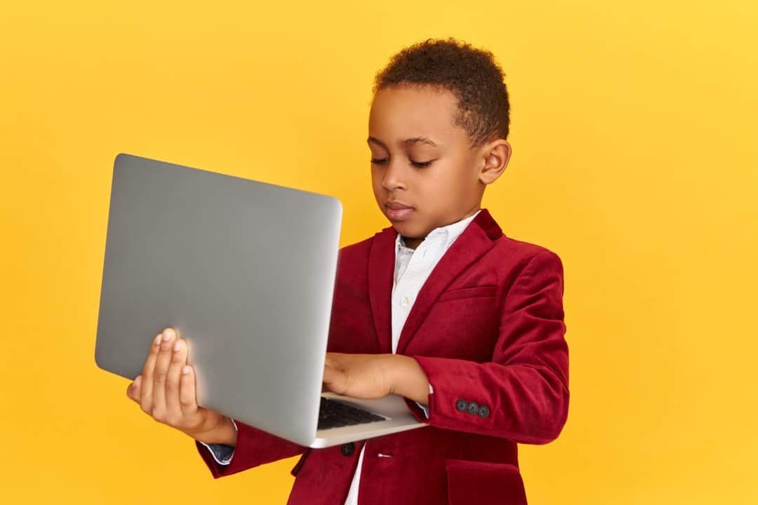 Cover Image for 6 Steps to Nail Your First Business Pitch as a Kidpreneur